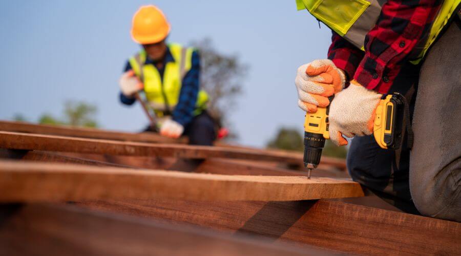 Professional residential roofers in Pierceton, IN